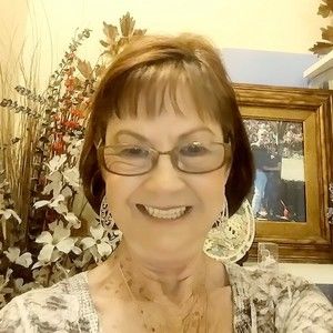 Meet your Posher, Lynn